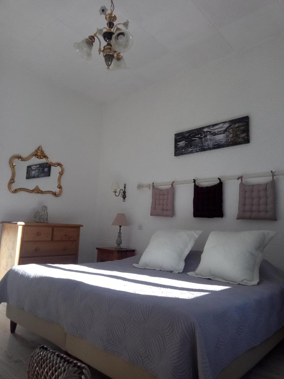 La Grande Eperviere Hotel Барселонет Екстериор снимка